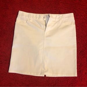 White jean skirt size 0